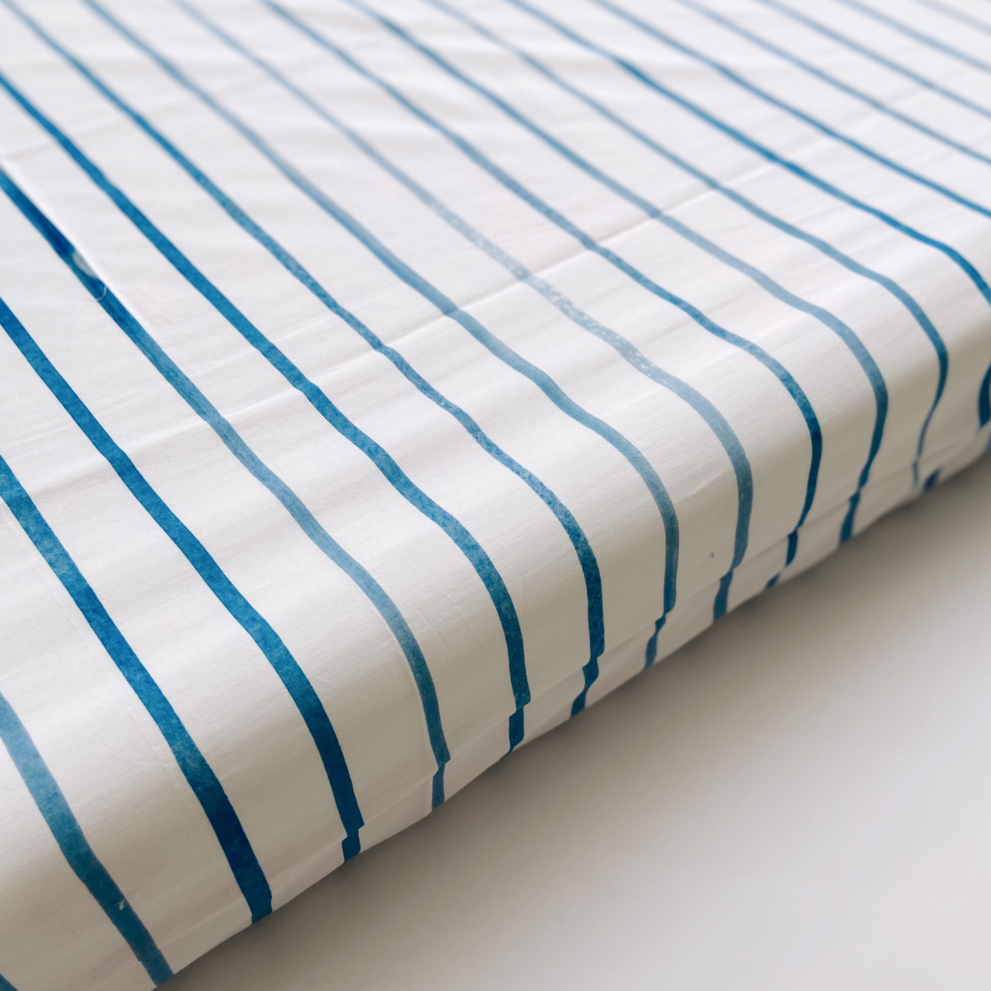 Picture of Fitted Sheet - Stripes