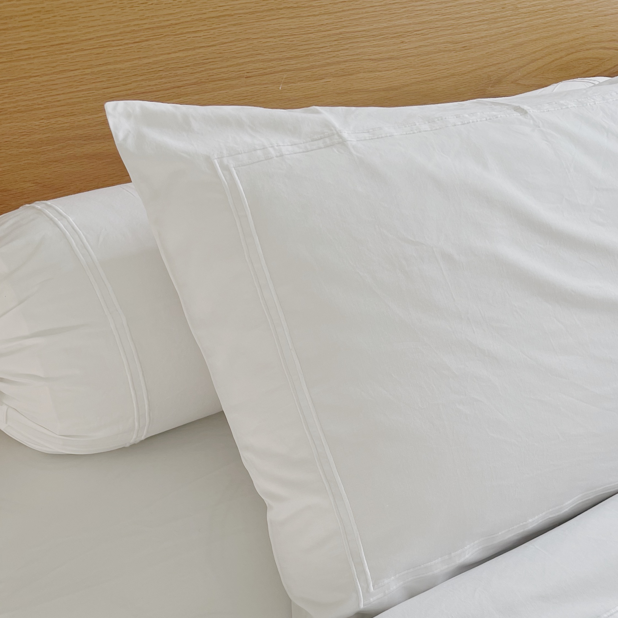 Picture of Charlotte Single Pillow/ Single Bolster Cover